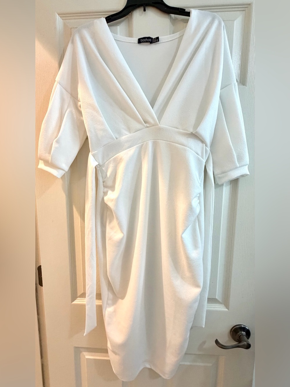 NWOT Elegant White V-Neck Women’s Maternity Dress
